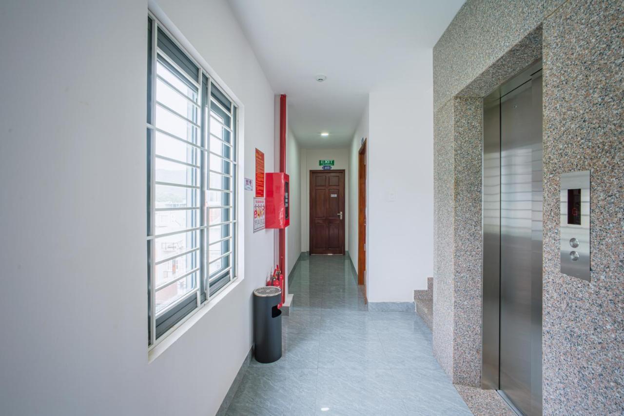 Phu Xuan Hotel Куи Нхон Екстериор снимка
