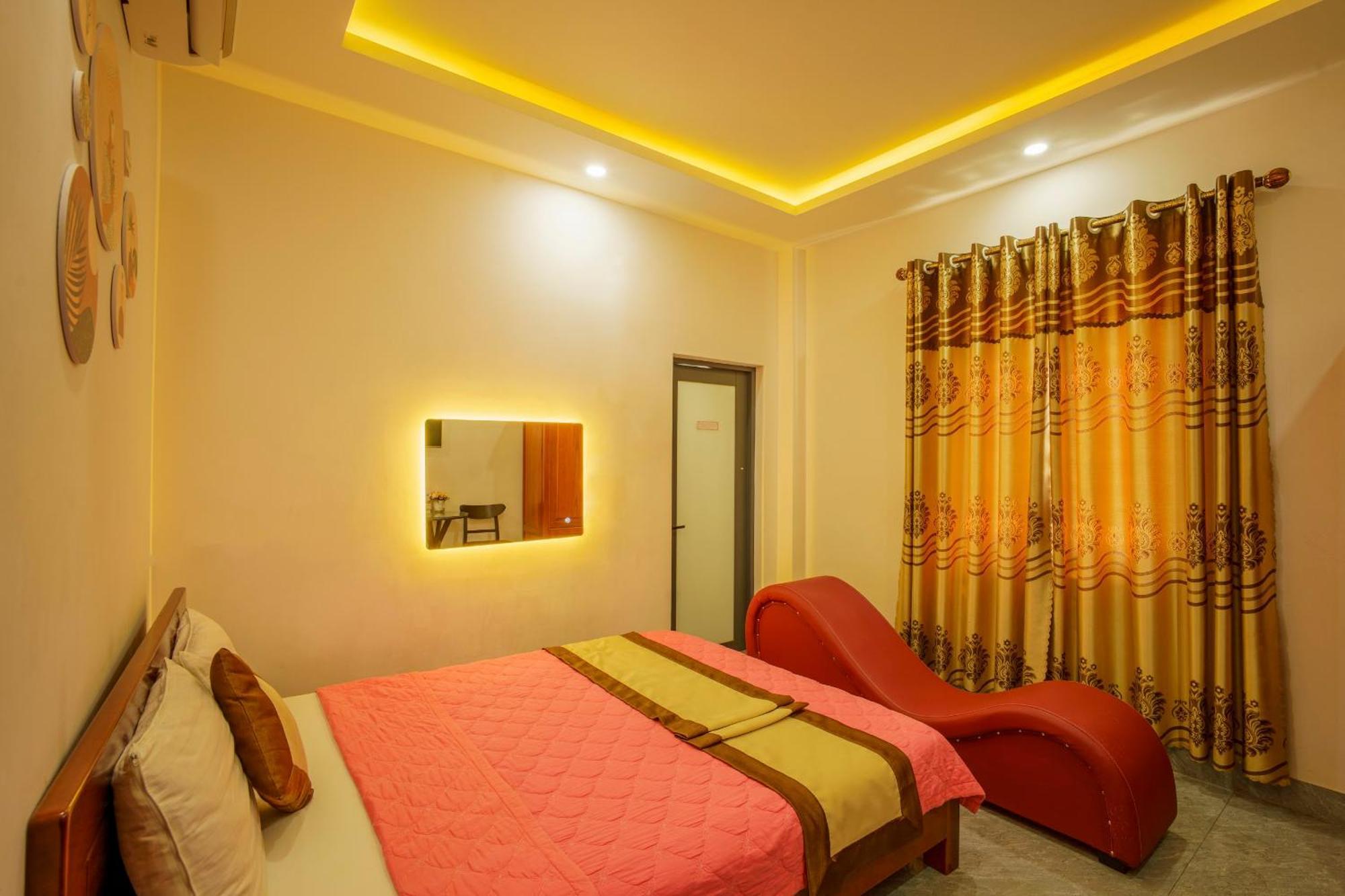 Phu Xuan Hotel Куи Нхон Екстериор снимка